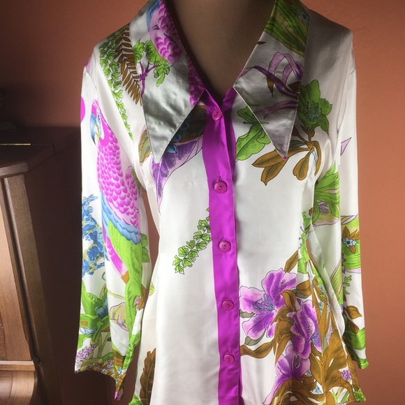 Miss Meng Silk Parrot Print Blouse - Picture 2 of 15
